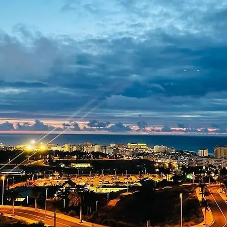 Private Pool Panoramic Views 别墅 阿德耶