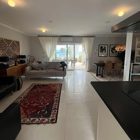 Private Pool Panoramic Views 别墅 *