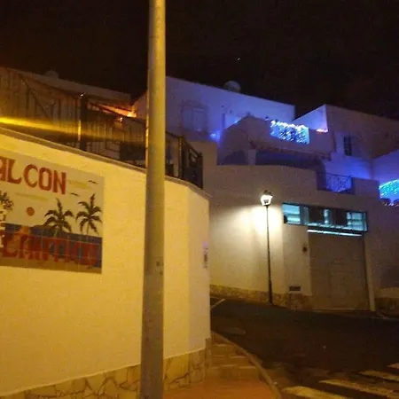 Private Pool Panoramic Views 别墅 *