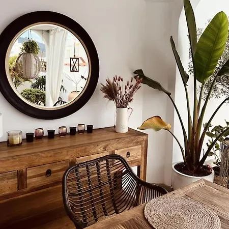 Private Pool Panoramic Views 别墅